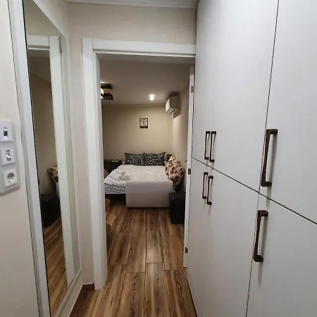 Malavi Ki Center Apartmán
